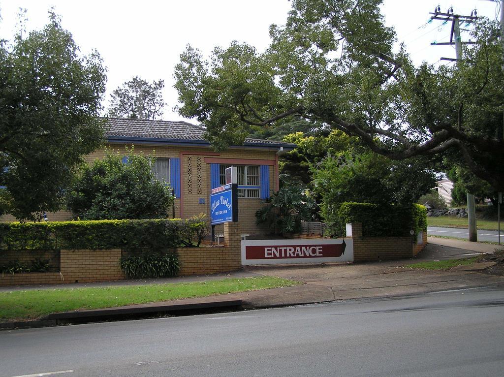 Blue Violet Motor Inn Toowoomba Exterior foto